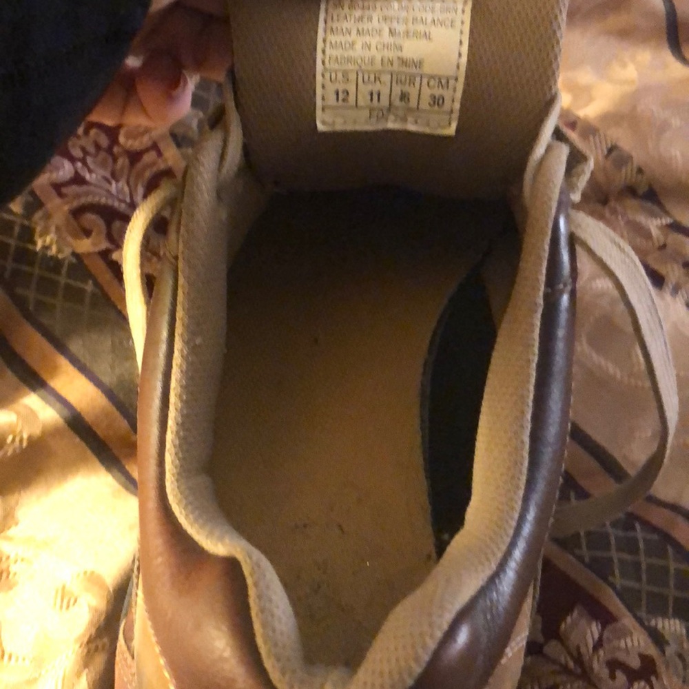 Shoes - Picture 4 of 4